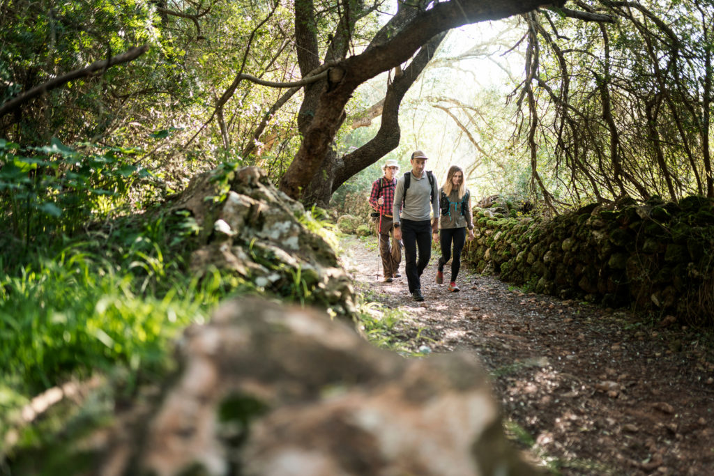 Try hiking Menorca in two days - Menorca 360º